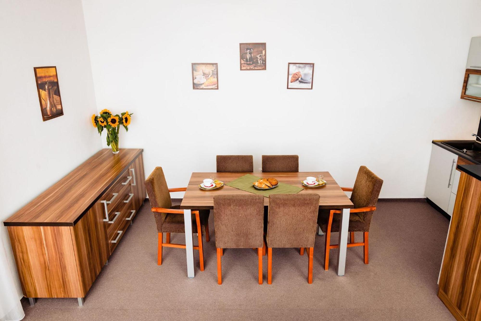 Apartmanovy Dom Familia Smokovec Apartment *